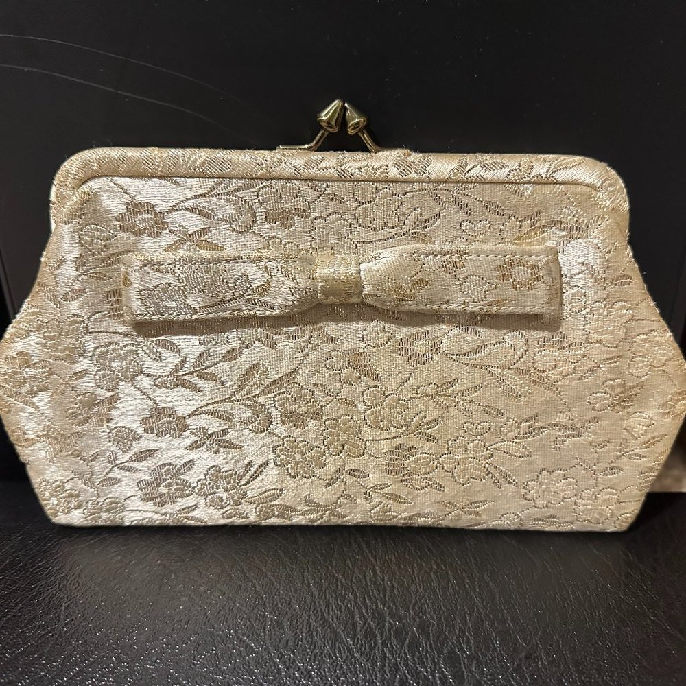 Vintage 1950s Dorset-Rex Fifth Avenue Satin Evening Clutch